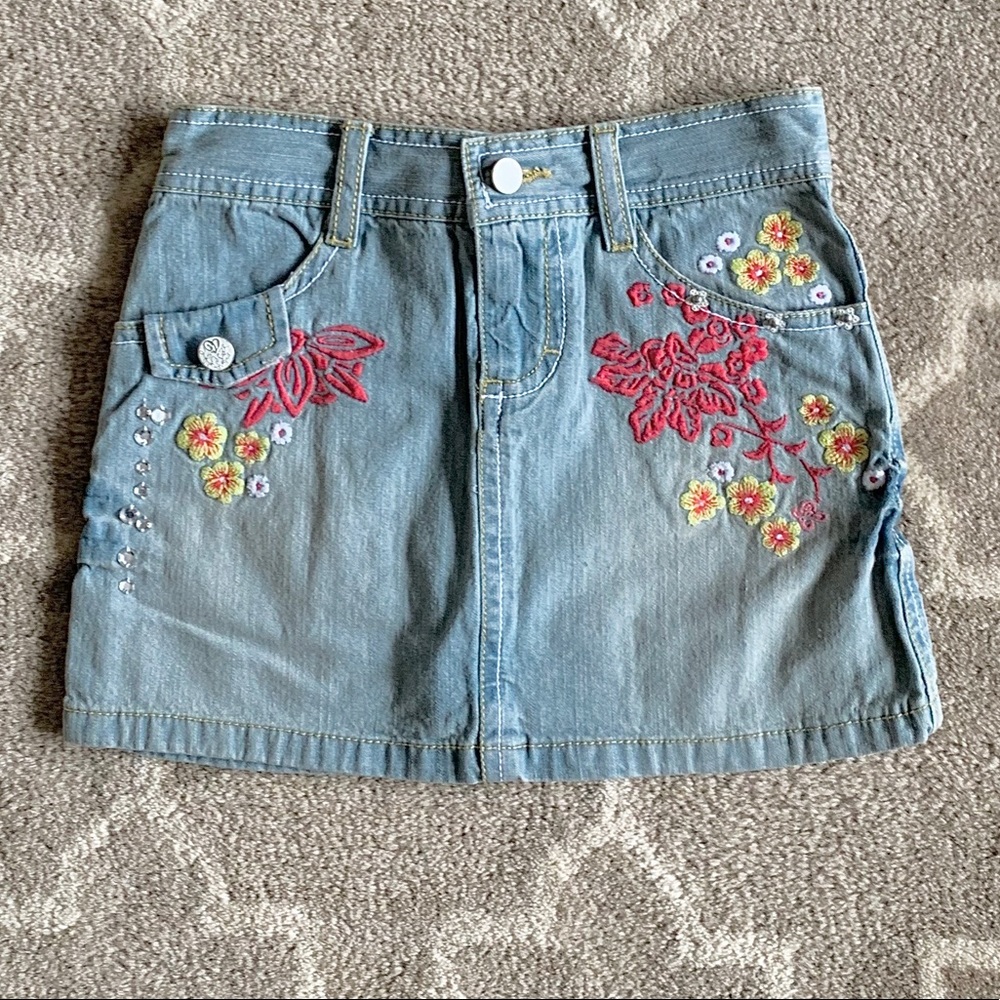 NWT Confetti of France denim skirt